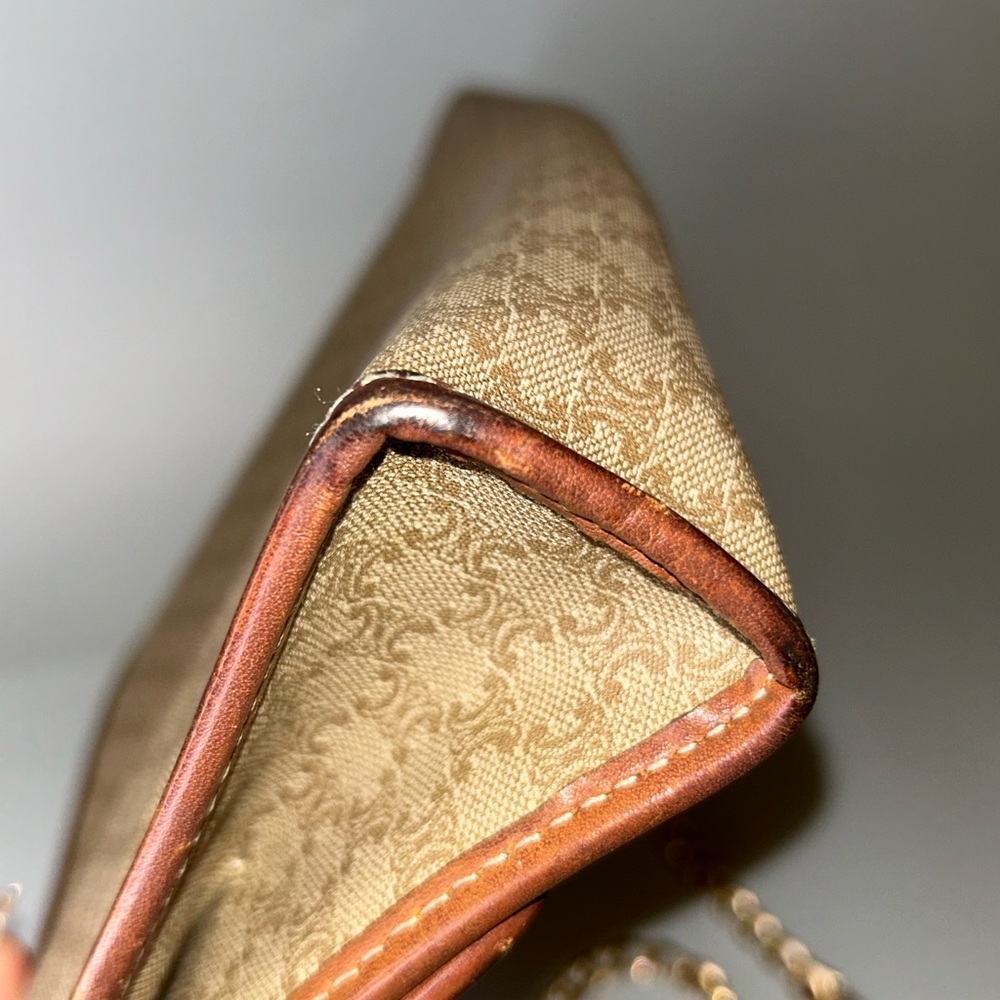 Pre loved Celine Macadam vinyl portfolio crossbody bag - Picture 8 of 15